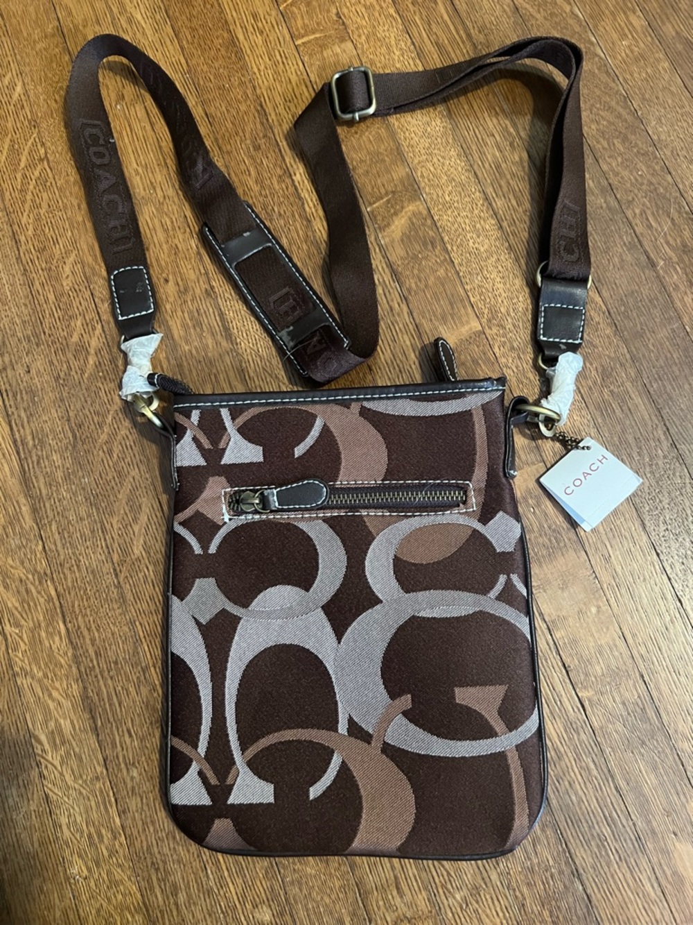 COACH Brown and Tan Signature Crossbody bag - vintage - new with tags